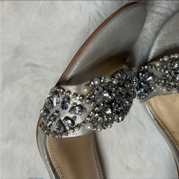 Betsey Johnson Wedding Shoes Size 10 Bridal Rhinestone Pearl Embellished - Picture 8 of 12